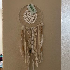 NWT Embroidered Lace Flower Dreamcatcher